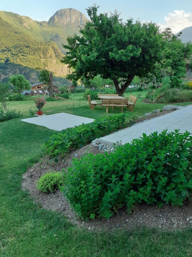 אוריס Chalet De L'Infernet מראה חיצוני תמונה